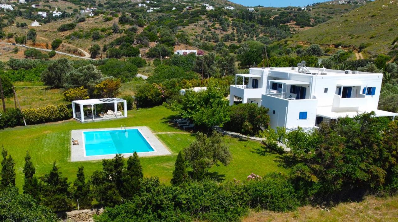 Alasthas Gavrio Exterior photo
